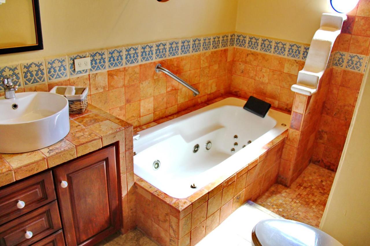 Villa Del Angel Ахихик Екстериор снимка